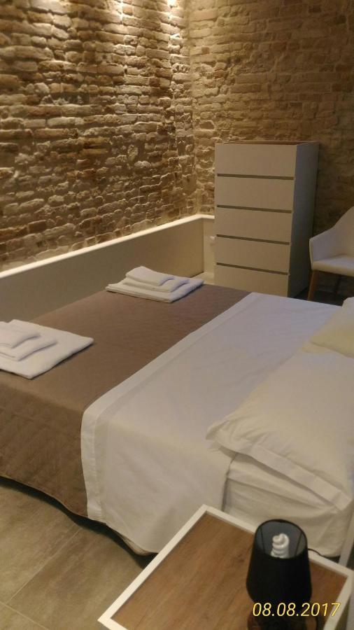 B&B Dimora Damiani Montefiore dell'Aso ภายนอก รูปภาพ